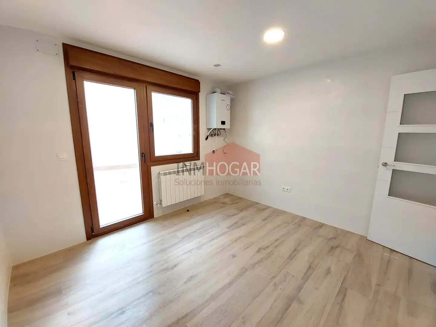 Habitación de Dúplex en venta en Arévalo con Calefacción, Terraza y Balcón
