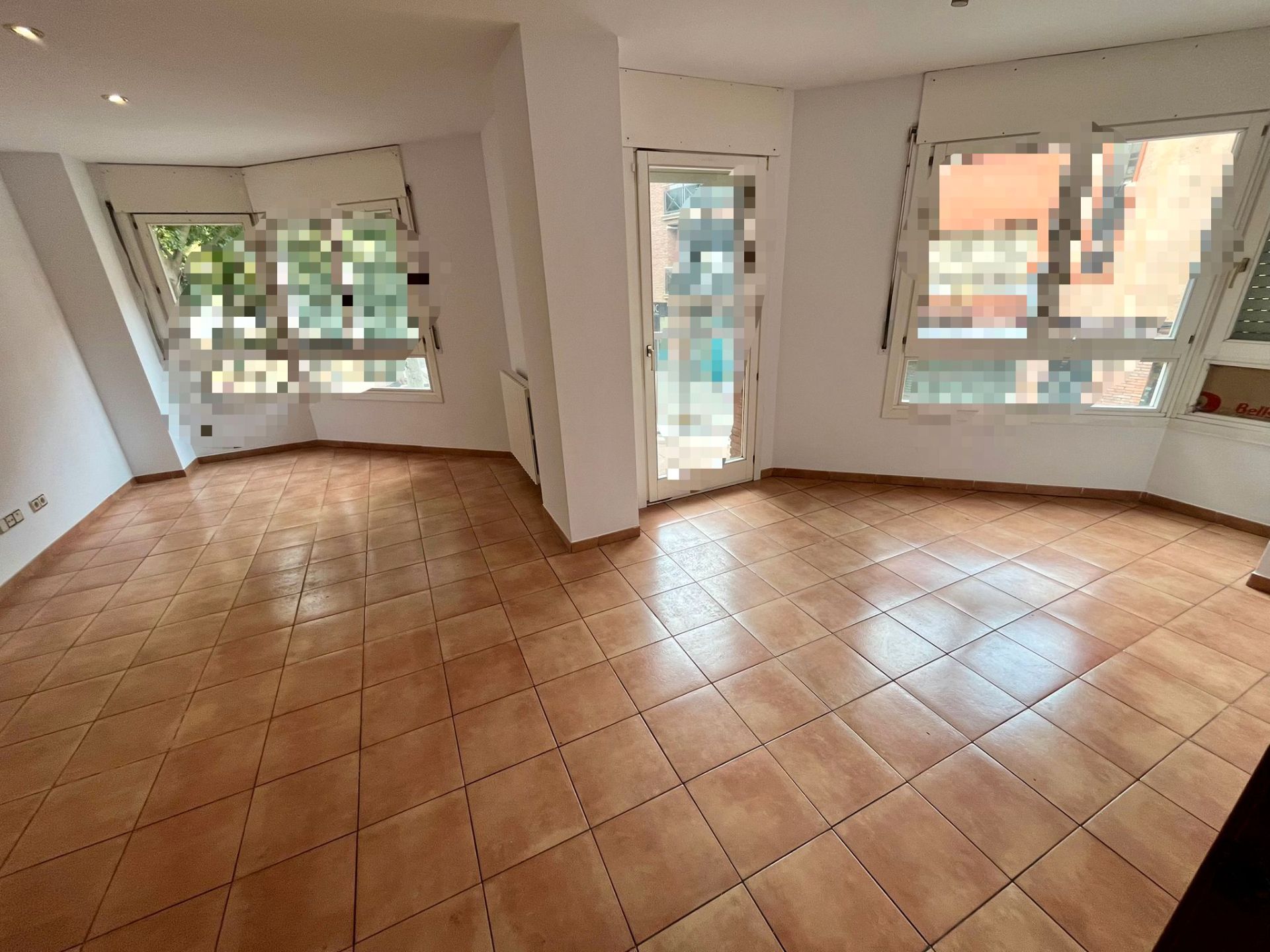 Living room of Flat to rent in Vic  with Balcony