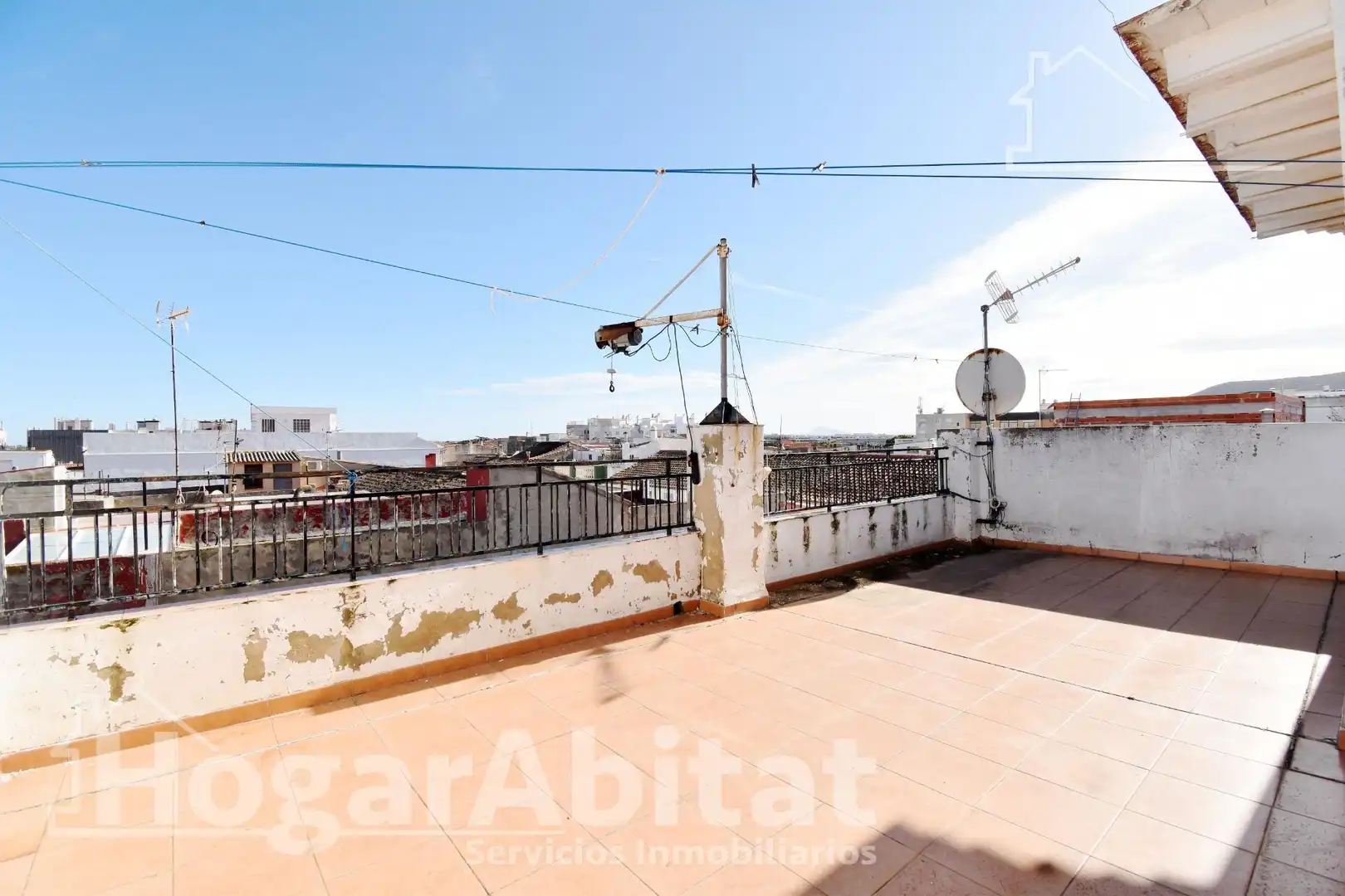 Vista exterior de Casa o xalet en venda en Xeraco amb Terrassa, Traster i Balcó
