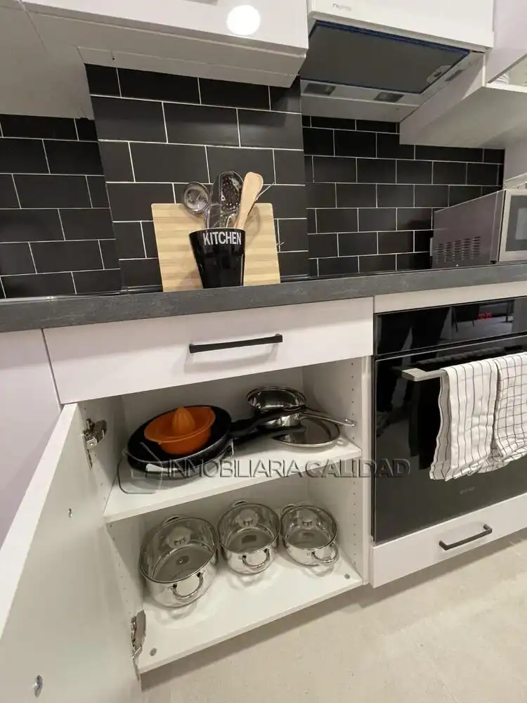 Kitchen of Flat for rent in Burgos  with Heating and Furnished