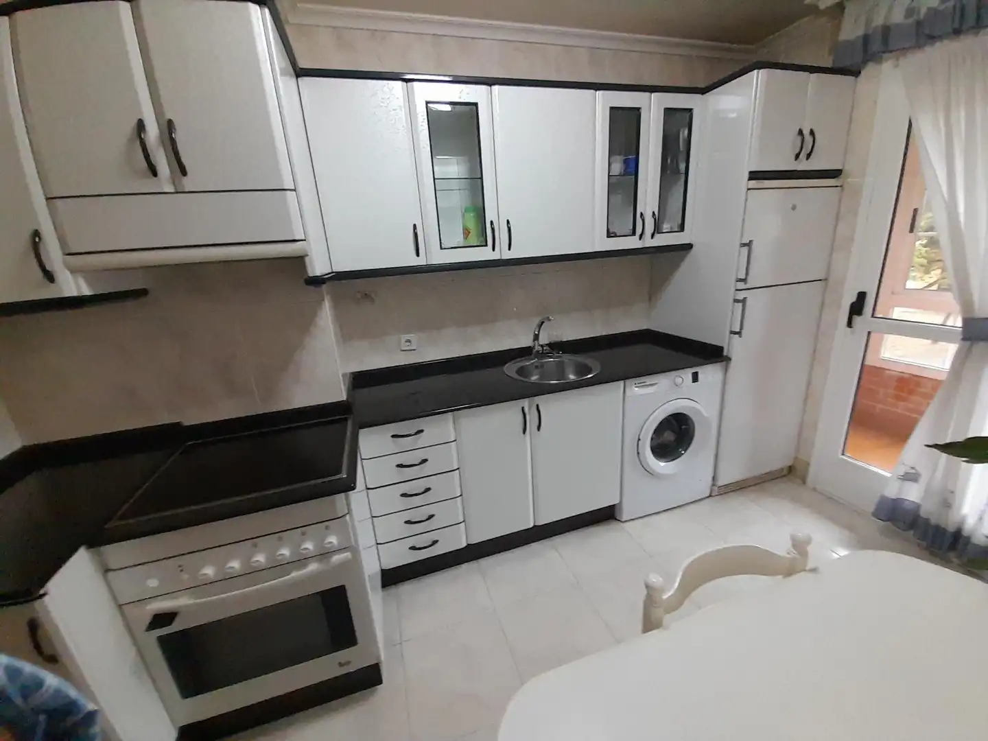 Ground floor for sale in Zona Alta