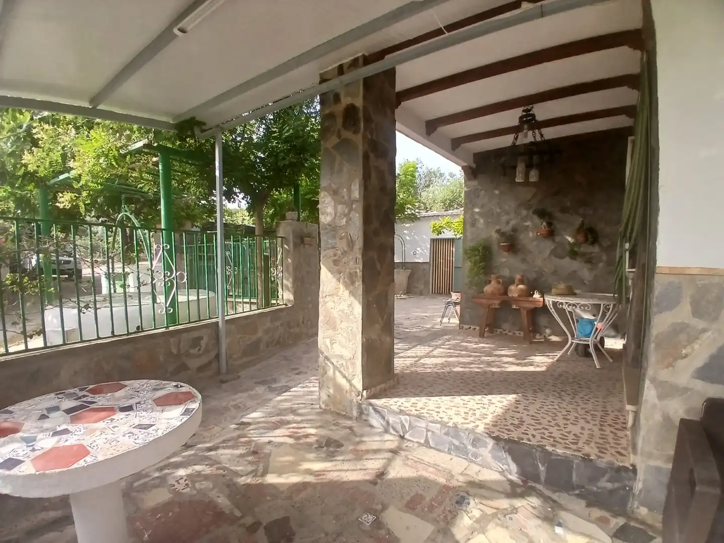 Terrassa de Casa o xalet en venda en Jaén amb Aire condicionat, Traster i Piscina