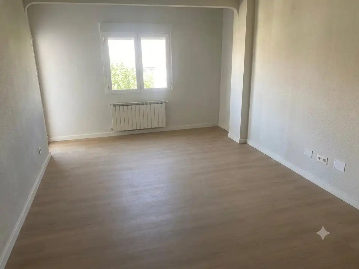 Habitación de Piso en venta en Ciudad Real con Calefacción y Terraza