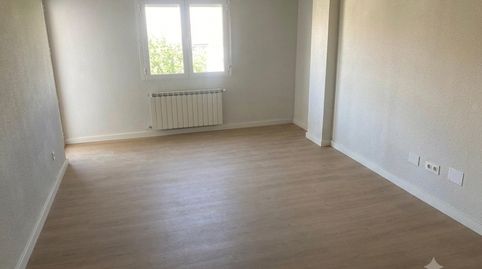 Foto 2 de Piso en venta en Calle Olivo, La Morería, Ciudad Real Capital