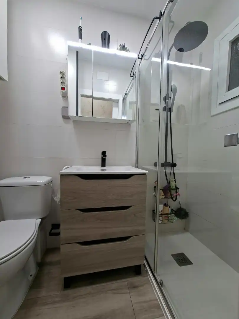 Piso con terraza en venta en Carrer Cuba, imagen 28
