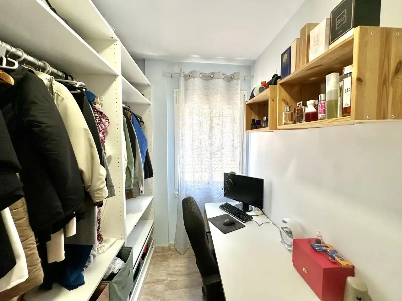 Habitación de Casa adosada en venta en Fuente de Piedra con Aire acondicionado, Terraza y Piscina comunitaria