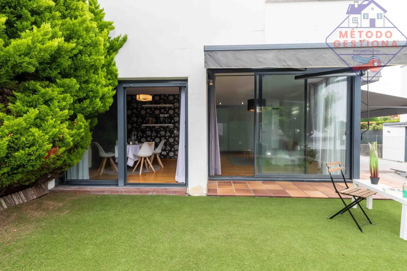 Terrassa de Casa o xalet en venda en Suances amb Calefacció, Jardí privat i Terrassa