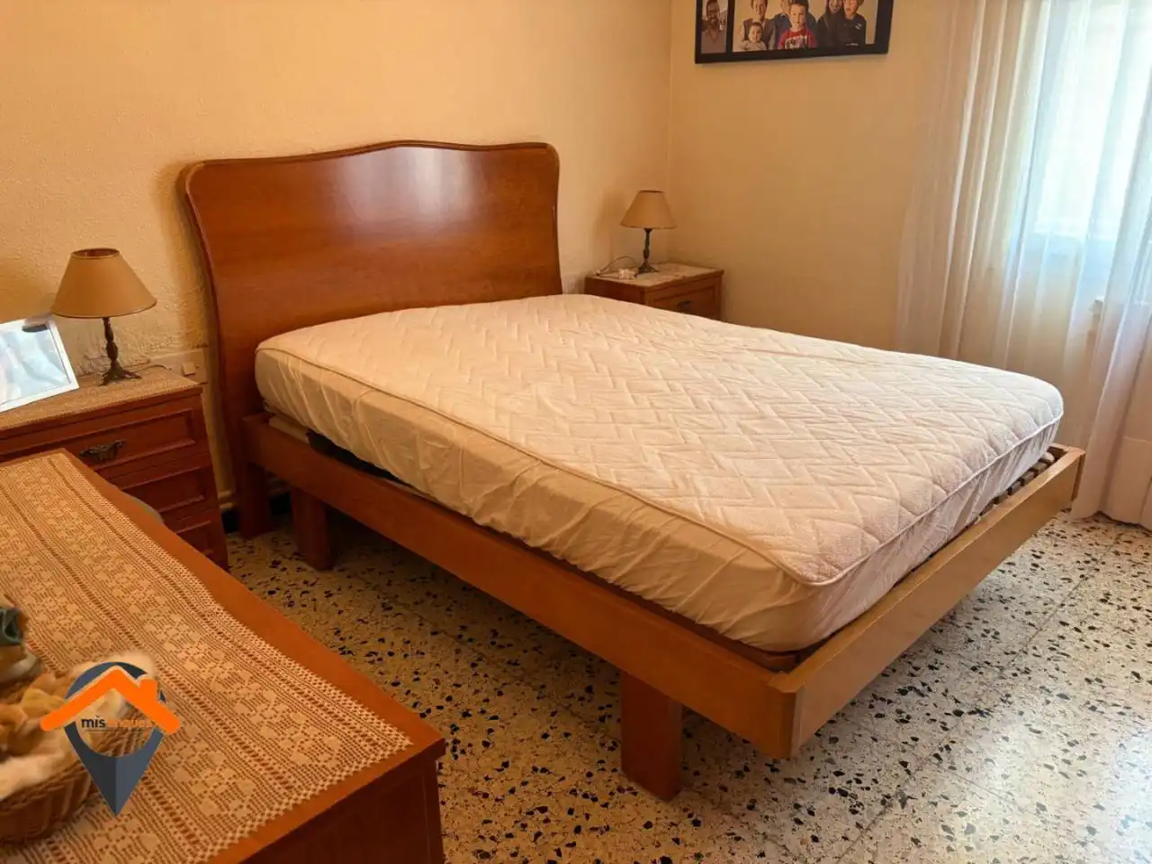 Habitación de Piso en venta en Sabadell con Aire acondicionado, Calefacción y Balcón