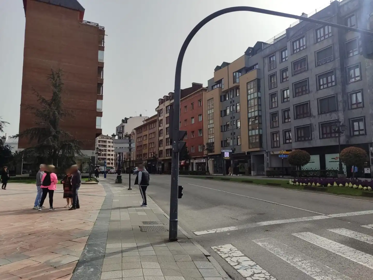 Vista exterior de Pis en venda en Oviedo 