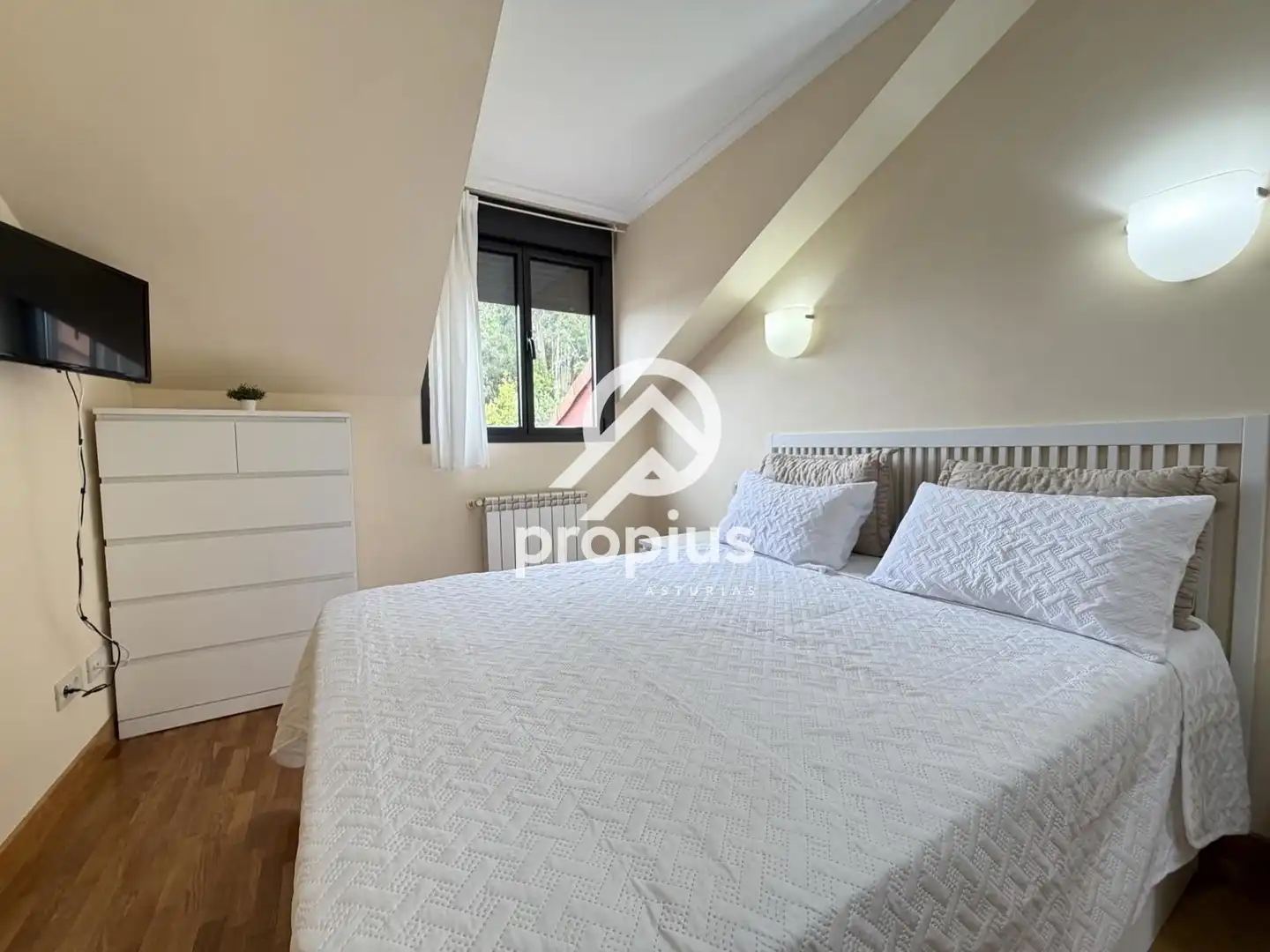 Bedroom of Flat for sale in Llanes  with Heating and Furnished