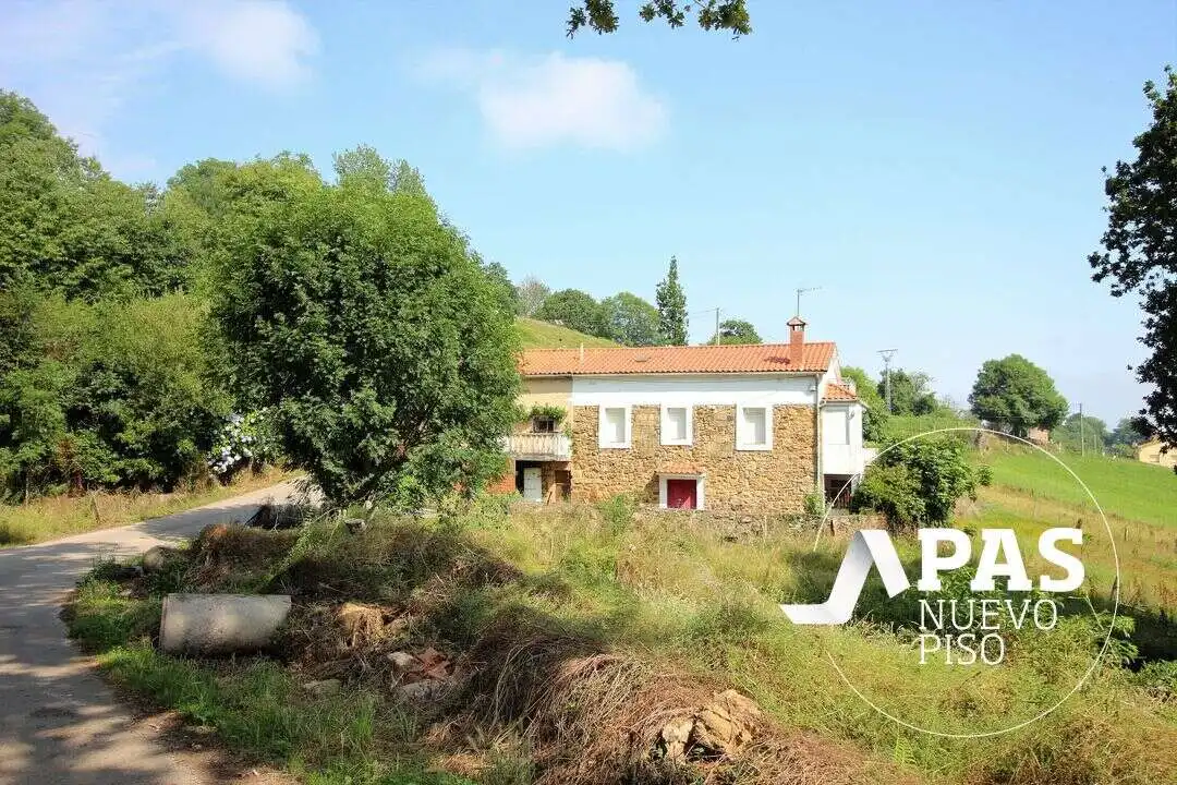 Casa o chalet en venta en Riotuerto con Calefacción, Jardín privado y Terraza