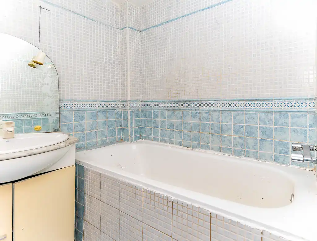 Houses for sale in C/ Casas Viejas, Aguilar de la Frontera