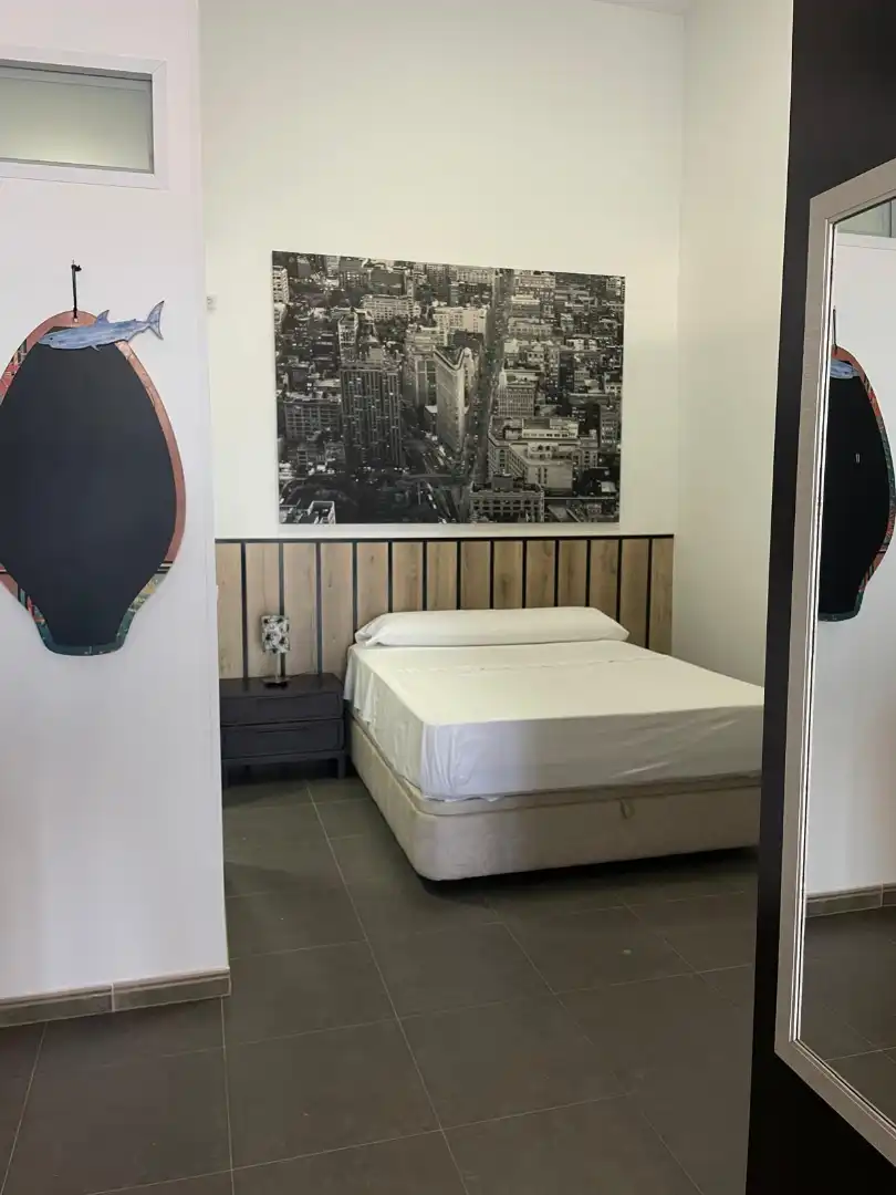 Dormitori de Pis de lloguer en Roquetas de Mar amb Aire condicionat, Calefacció i Moblat