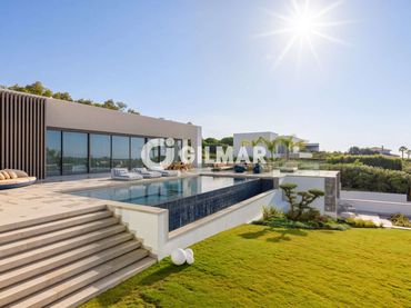 Villa con piscina in vendita a Sotogrande Alto