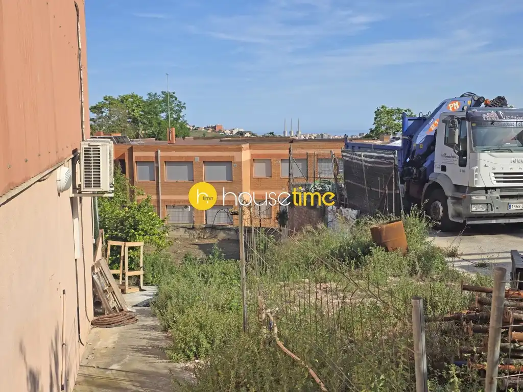 Residencial en venta en Santa Coloma de Gramenet