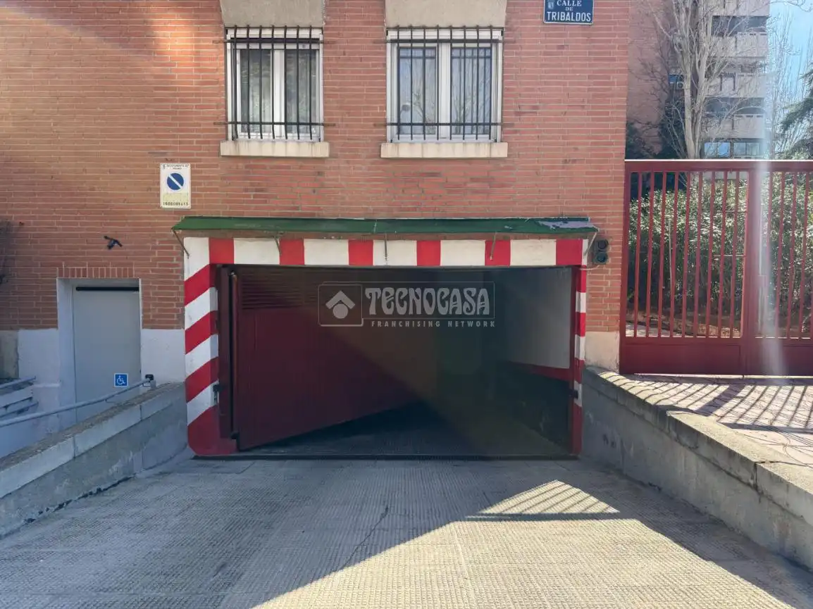 Parking de Garaje en venta en Madrid