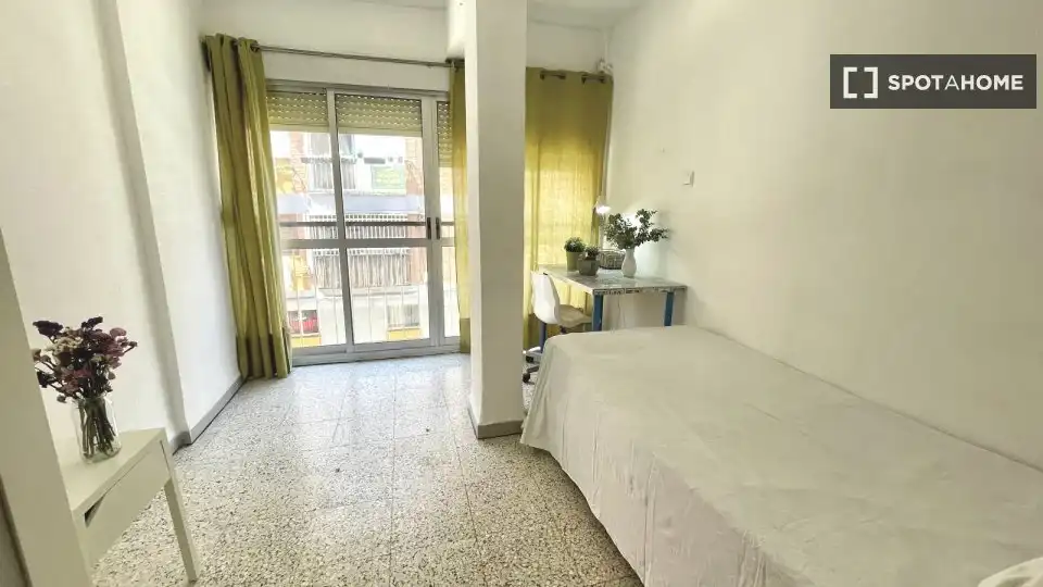 Zimmer in Triana Oeste