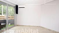 Schlafzimmer von Wohnung zum verkauf in Chiva mit Klimaanlage, Abstellraum und Balkon