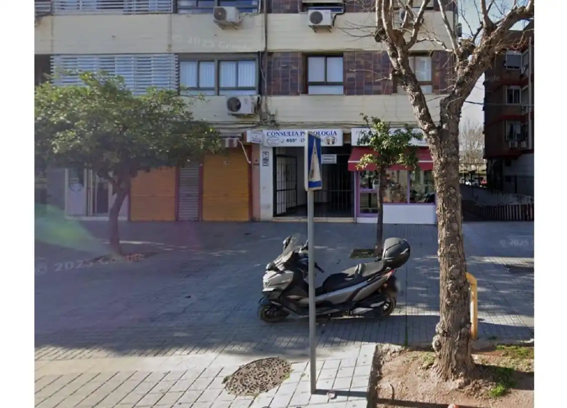 Einzelparkplatz zum Verkauf in Sur