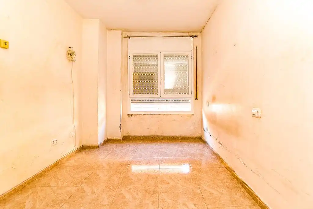 Flat for sale in Carrer Sant Carles, Centre Històric