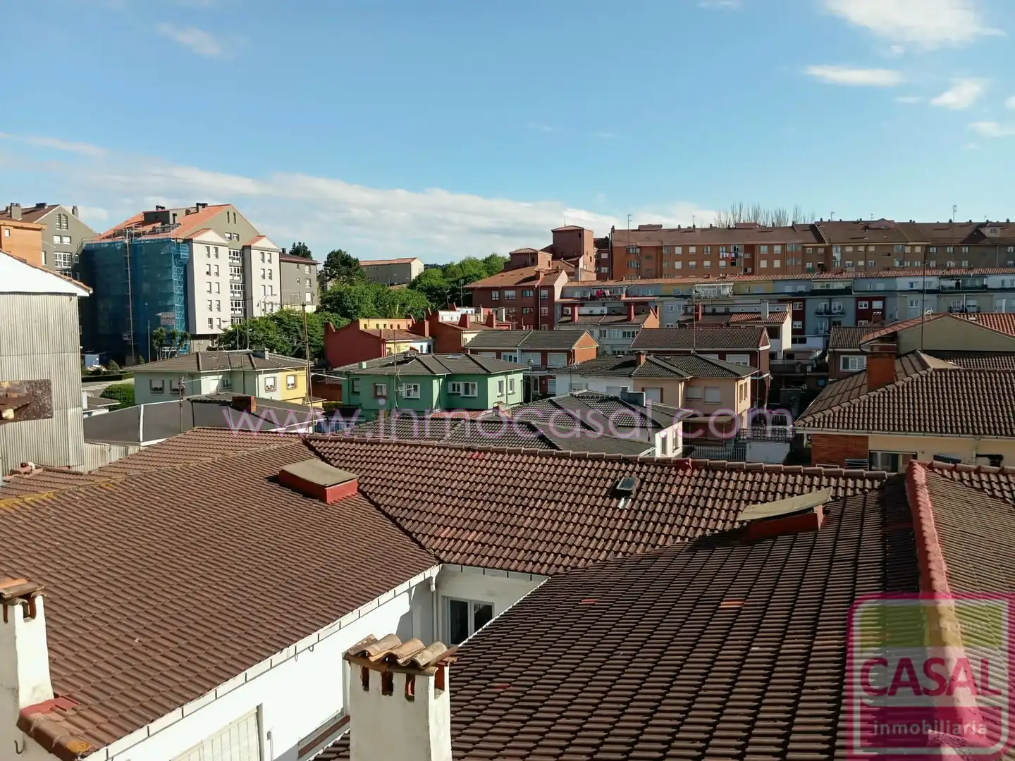 Vista exterior de Piso en venta en Avilés con Calefacción y Amueblado