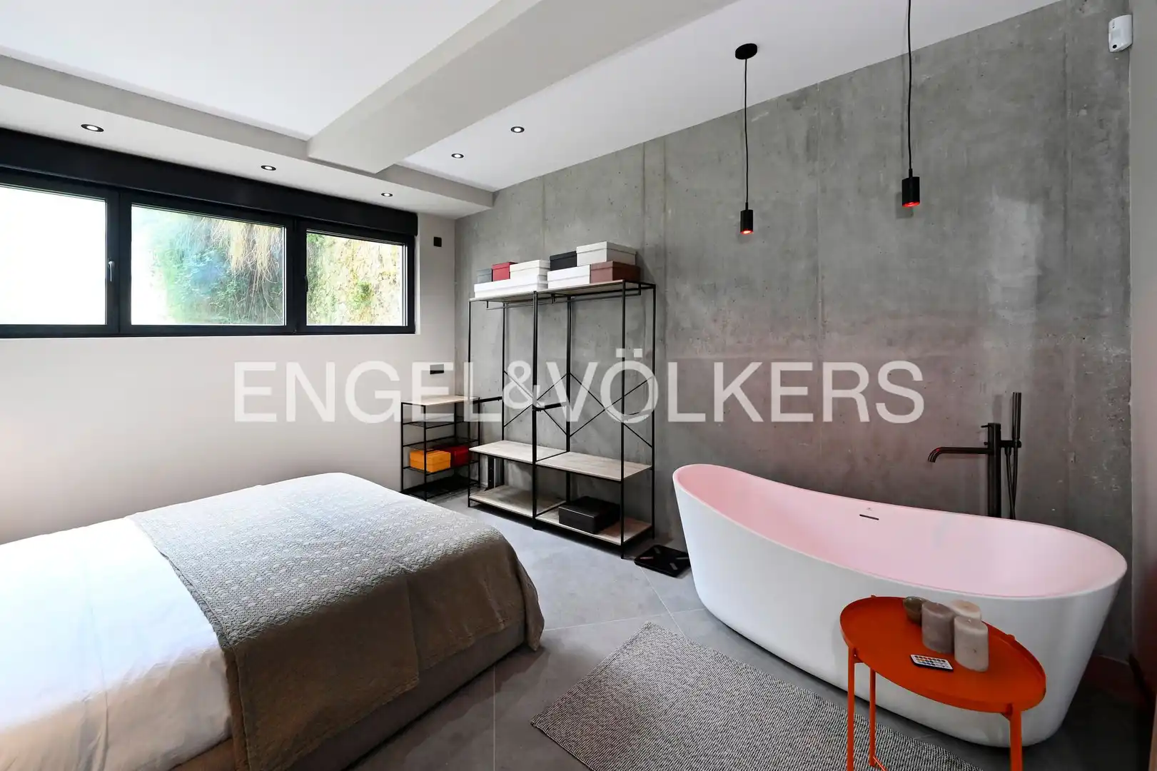 Habitación de Planta baja en venta en Santander con Aire acondicionado y Calefacción