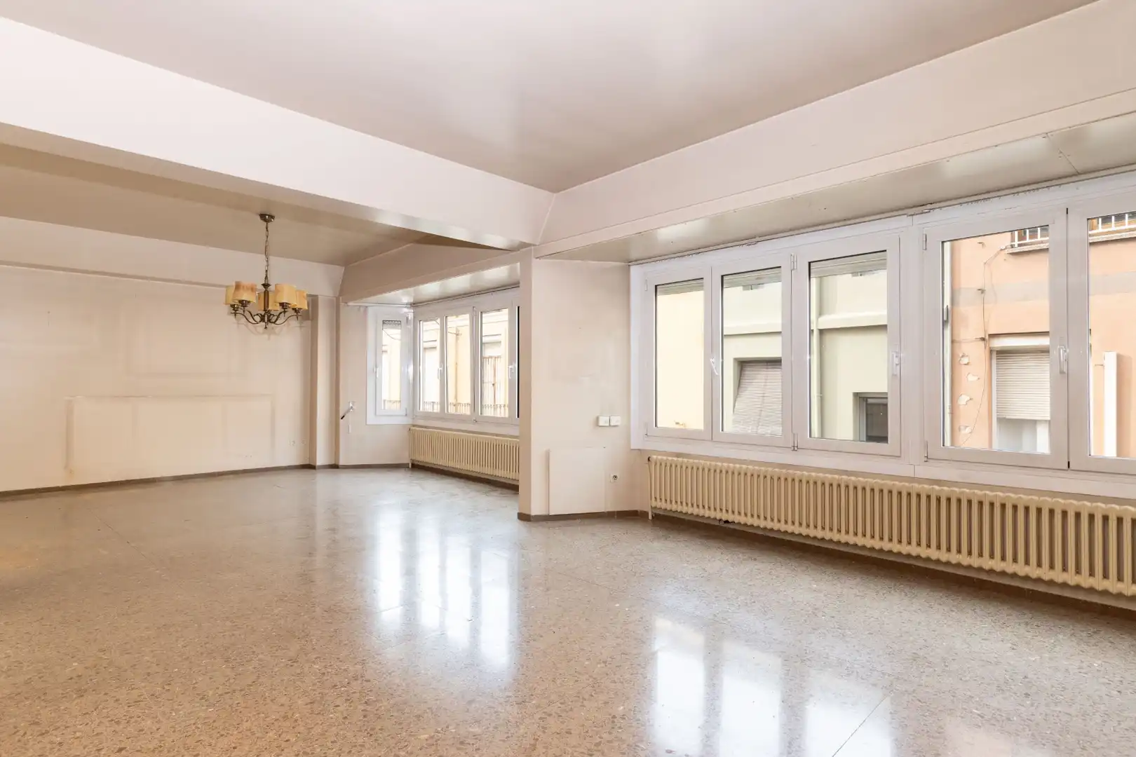 Piso en venta en Barri del Centre