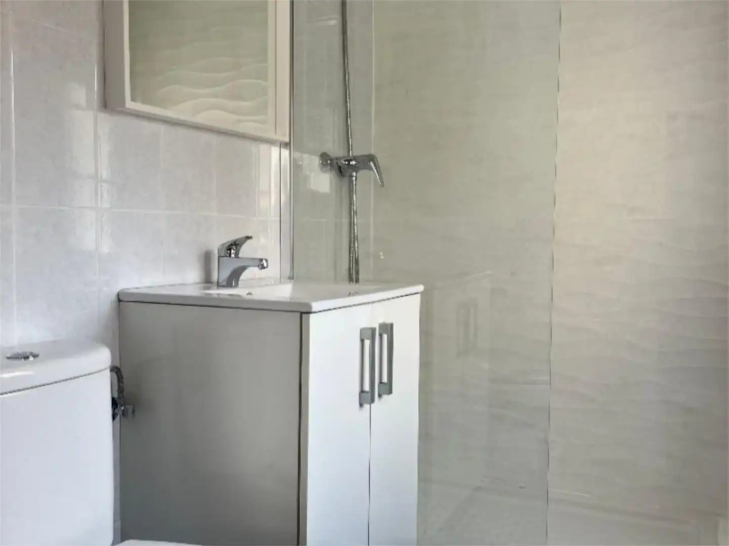 Bathroom of Flat for share in Murcia  with Air Conditioner, Furnished and Balcony