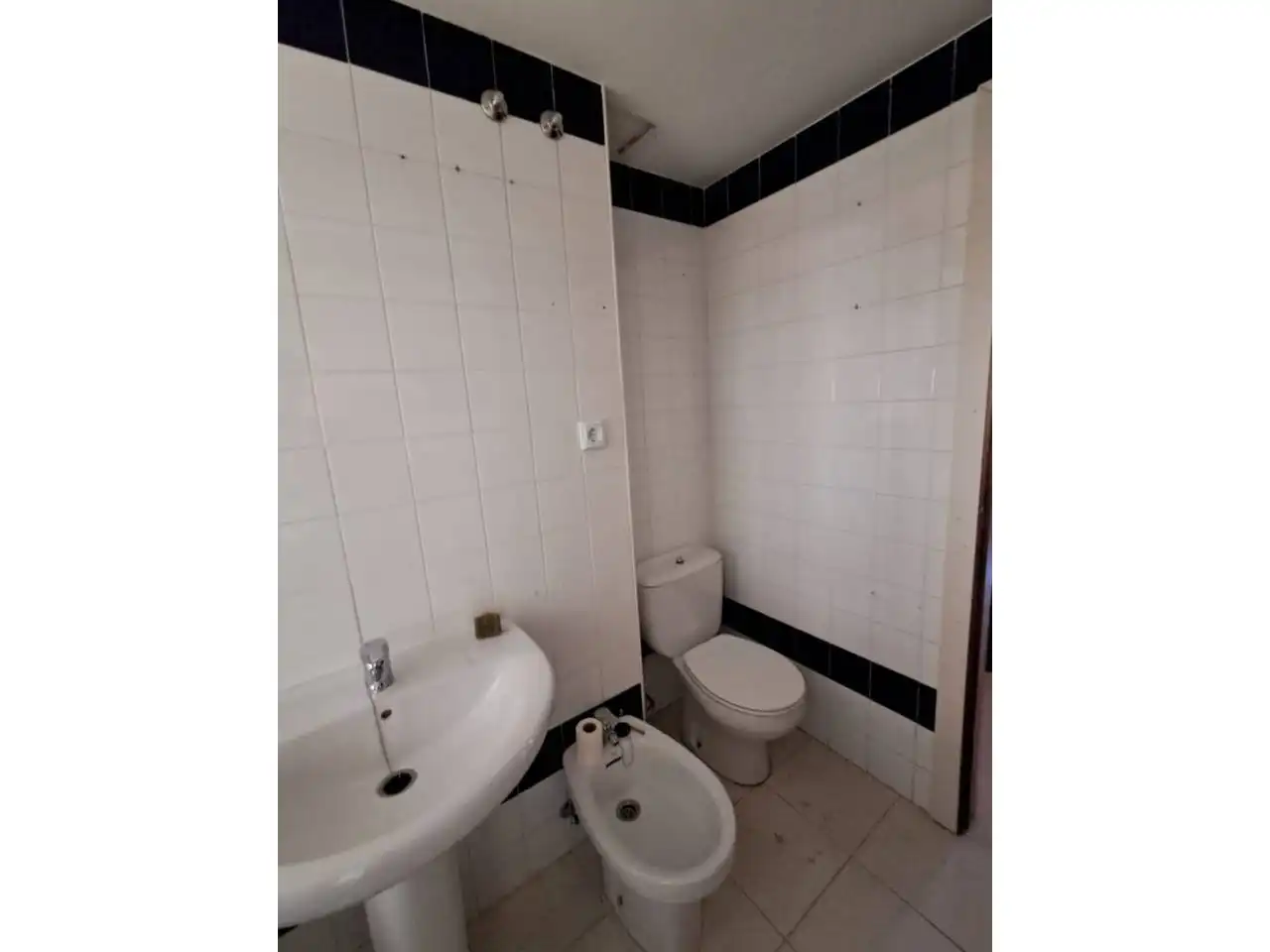 Badezimmer von Wohnung zum Verkauf in Carrión de los Condes mit Heizung, Abstellraum und Möbliert