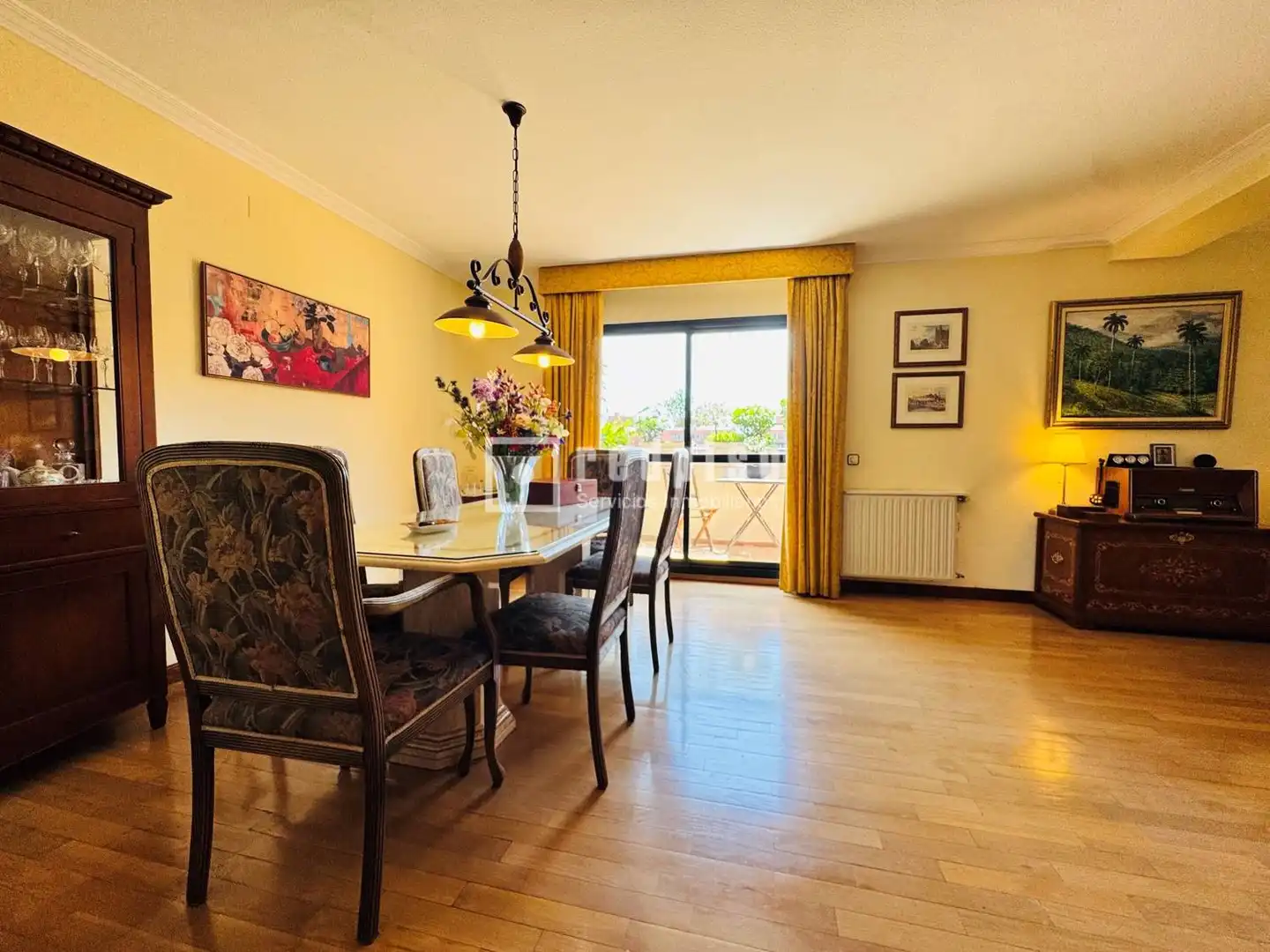 Comedor de Dúplex en venta en Fuenlabrada con Calefacción, Jardín privado y Parquet