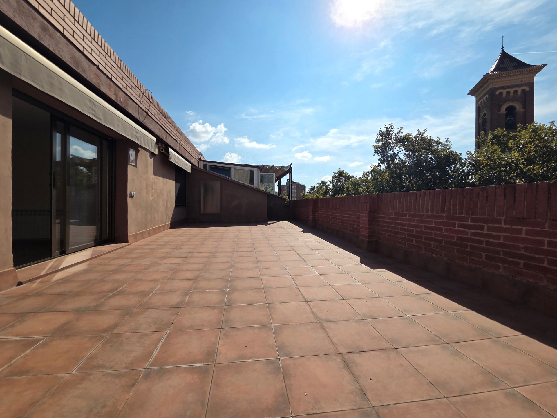 Terrassa de Àtic en venda en Cerdanyola del Vallès amb Calefacció, Parquet i Terrassa
