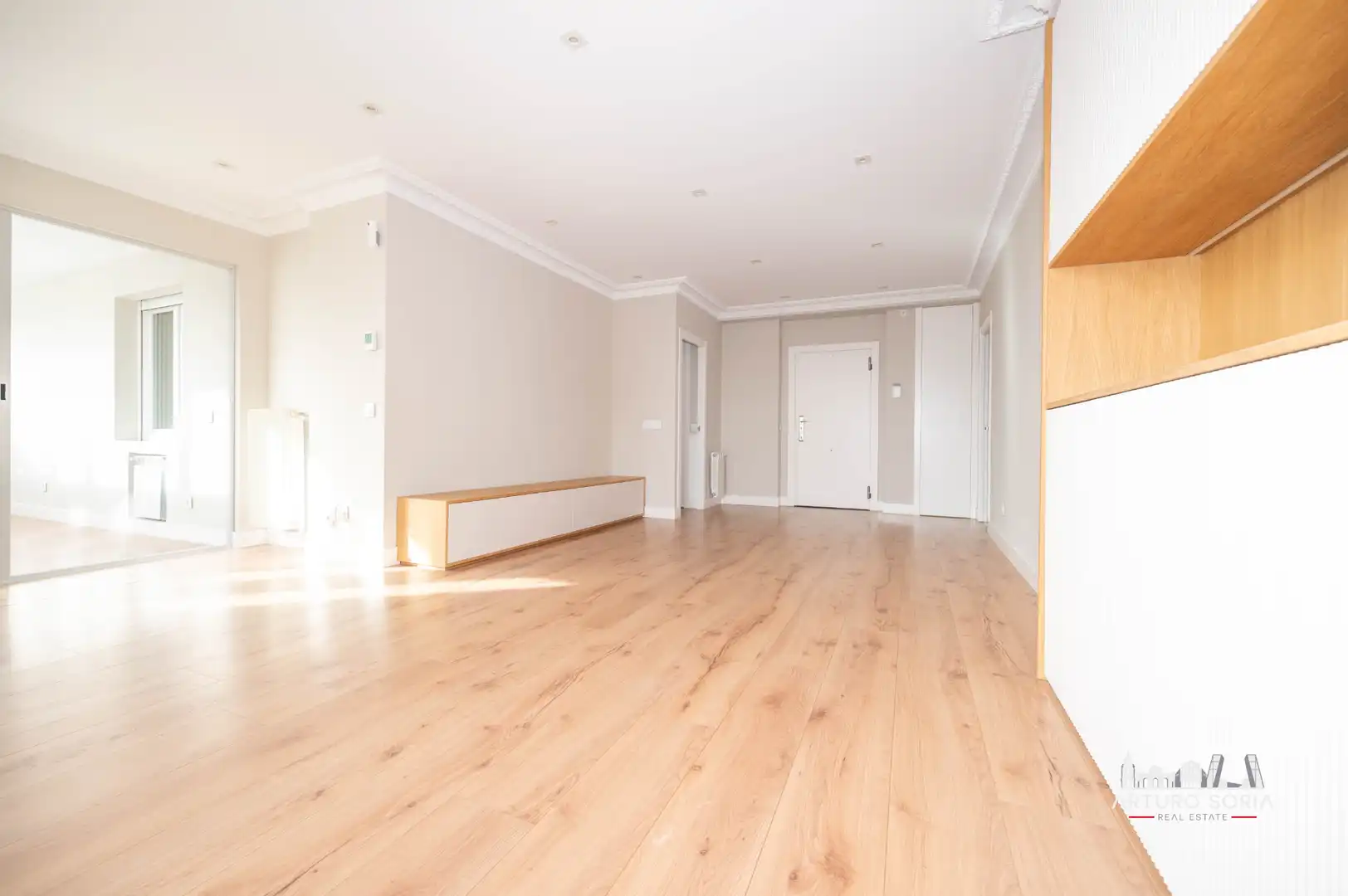 Sala de estar de Piso de alquiler en Madrid con Aire acondicionado, Trastero y Lavadora