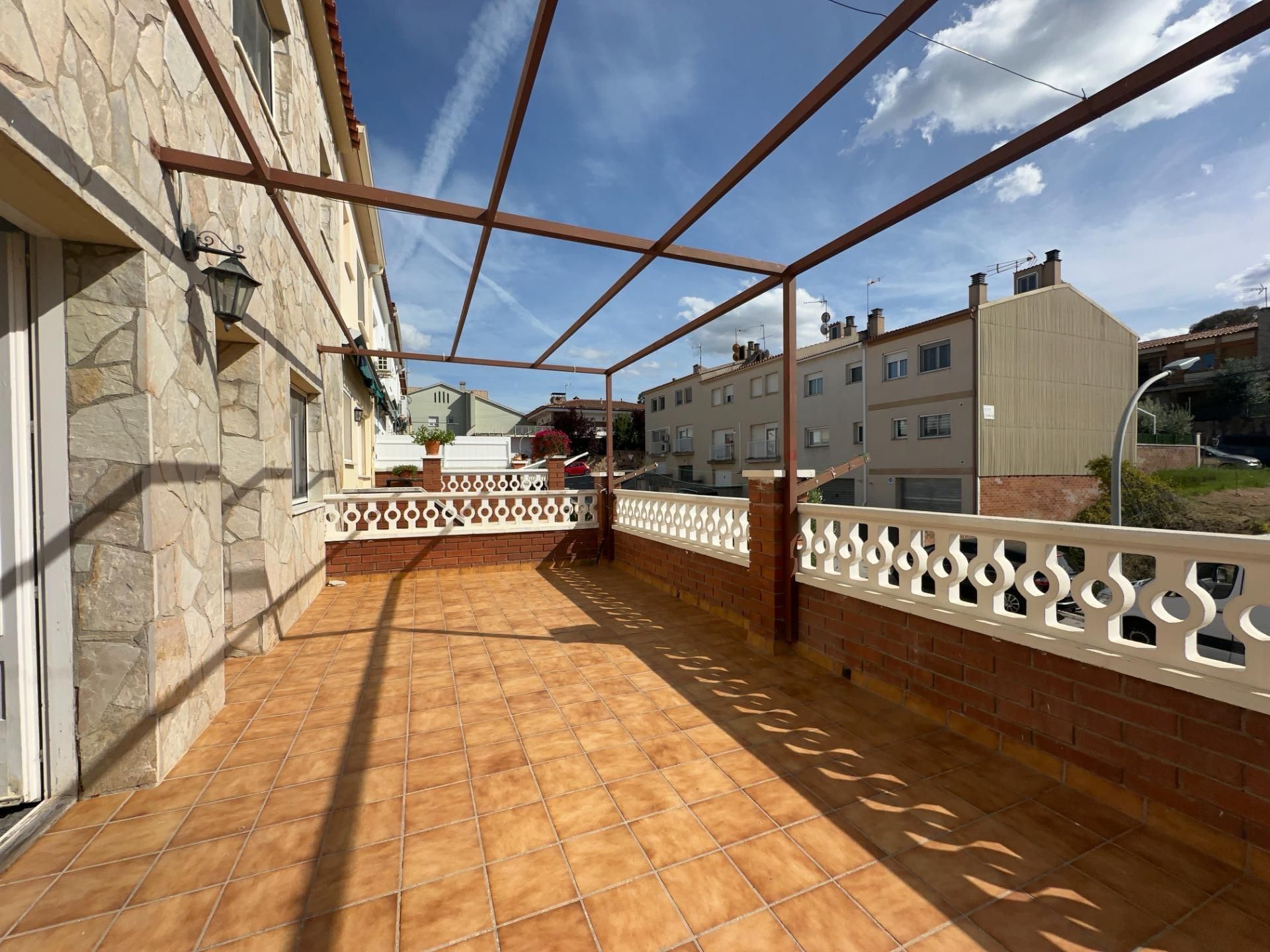 Terrassa de Casa adosada en venda en Piera amb Calefacció, Jardí privat i Terrassa