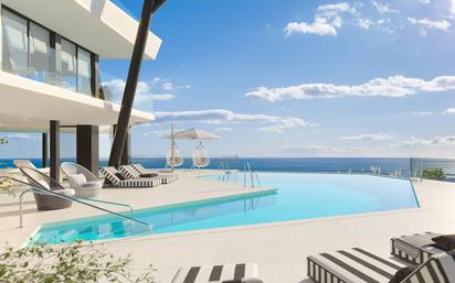 Swimming pool of Apartment for sale in Fuengirola  with Air Conditioner, Private garden and Terrace