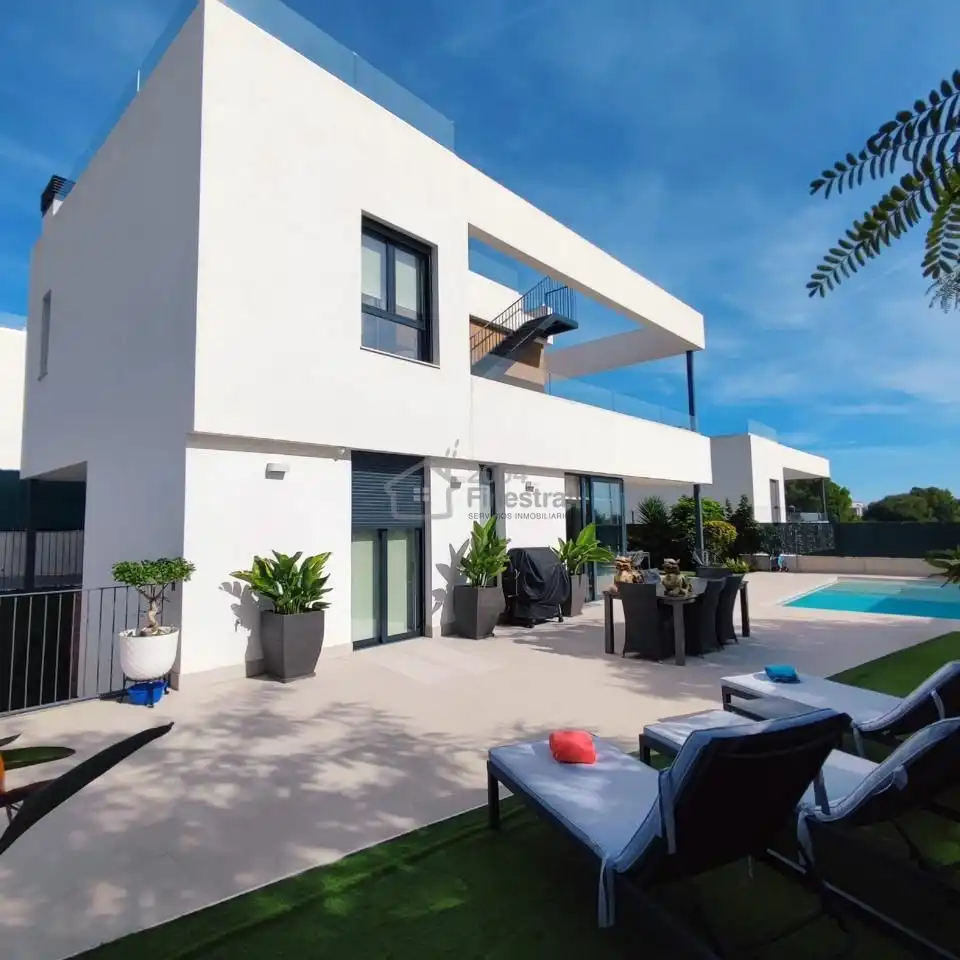 Bungalow mit Terrasse zum Verkauf in De Xile