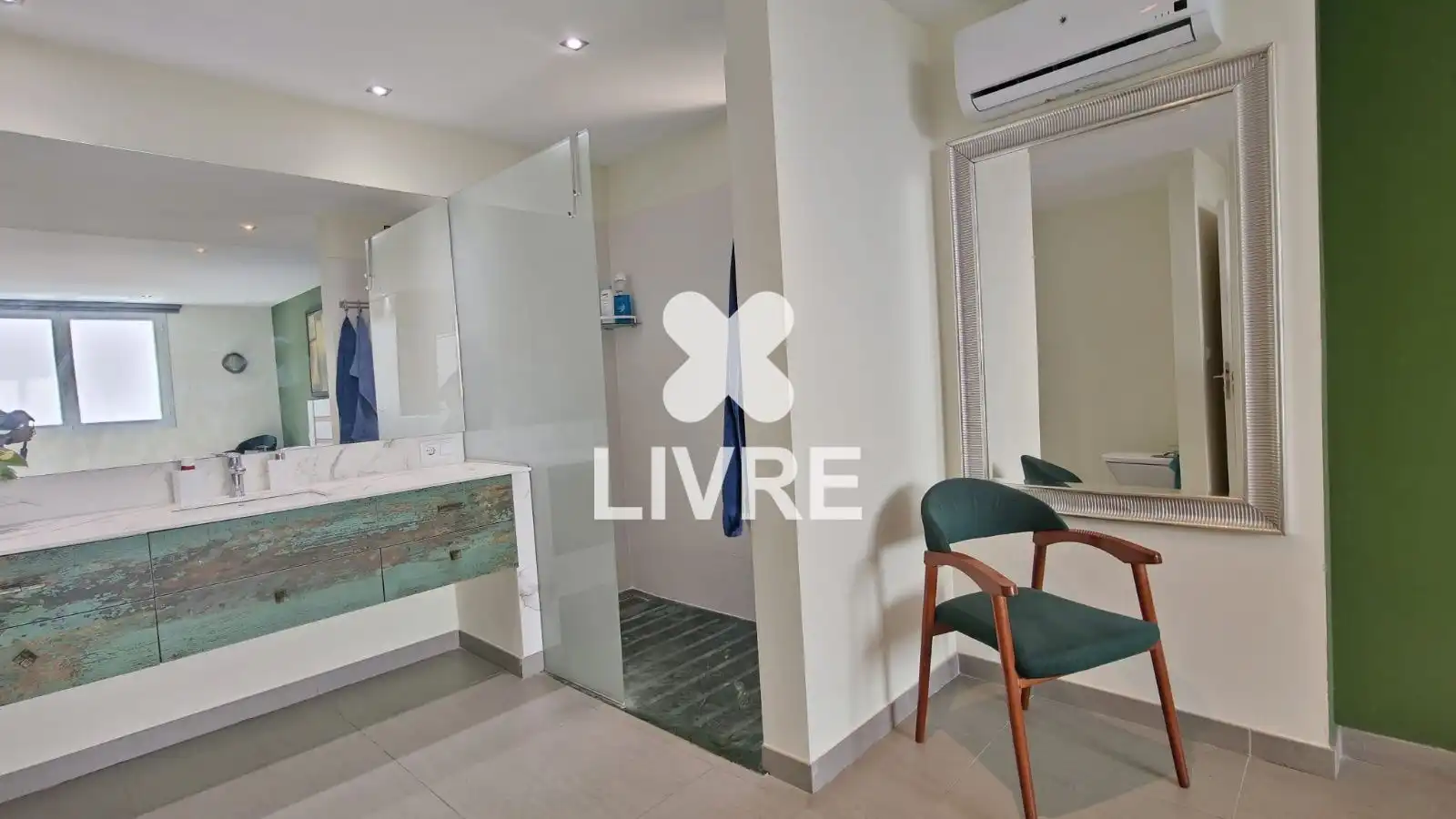 Baño de Casa o chalet en venta en Cunit con Aire acondicionado, Calefacción y Piscina