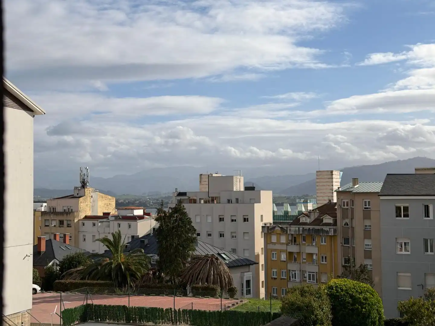 Vista exterior de Piso en venta en Santander con Calefacción y Terraza