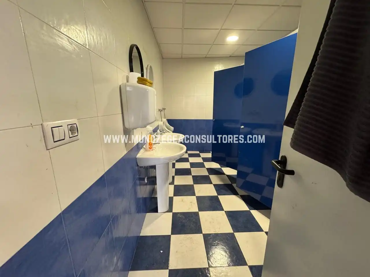 Industrial building to rent in De Extremadura, imagen 5