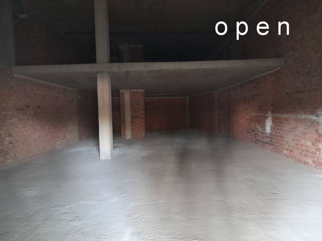 Local comercial en Alquiler en Arroyo del Moro - Noreña