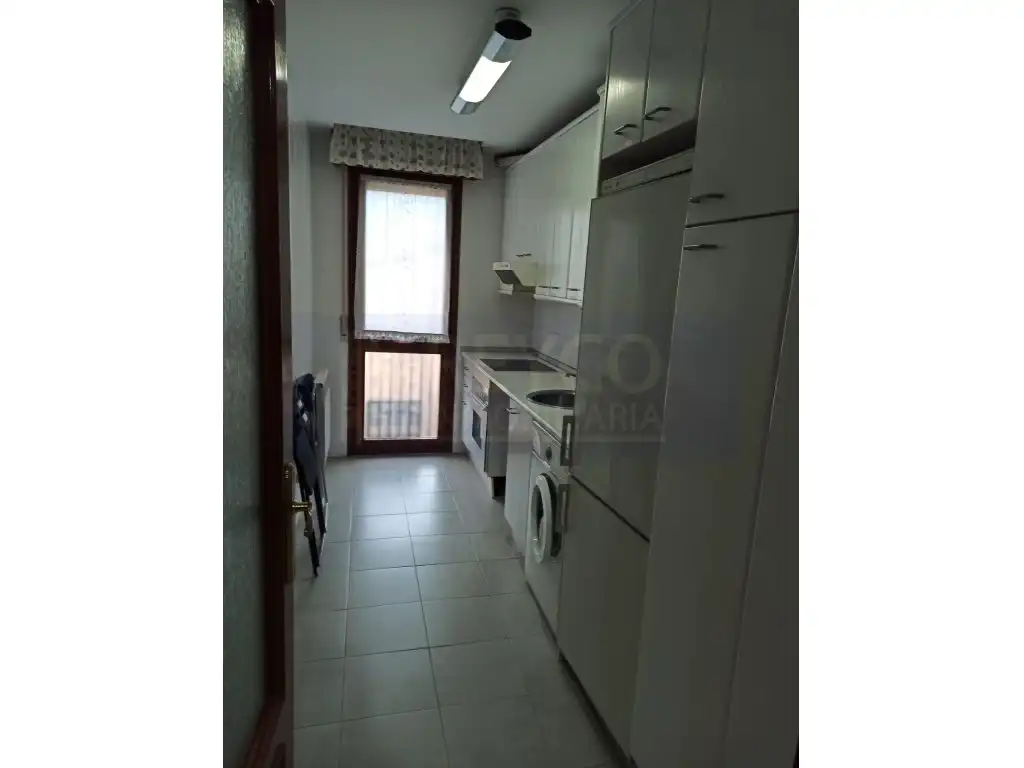 Kitchen of Flat for sale in Badarán
