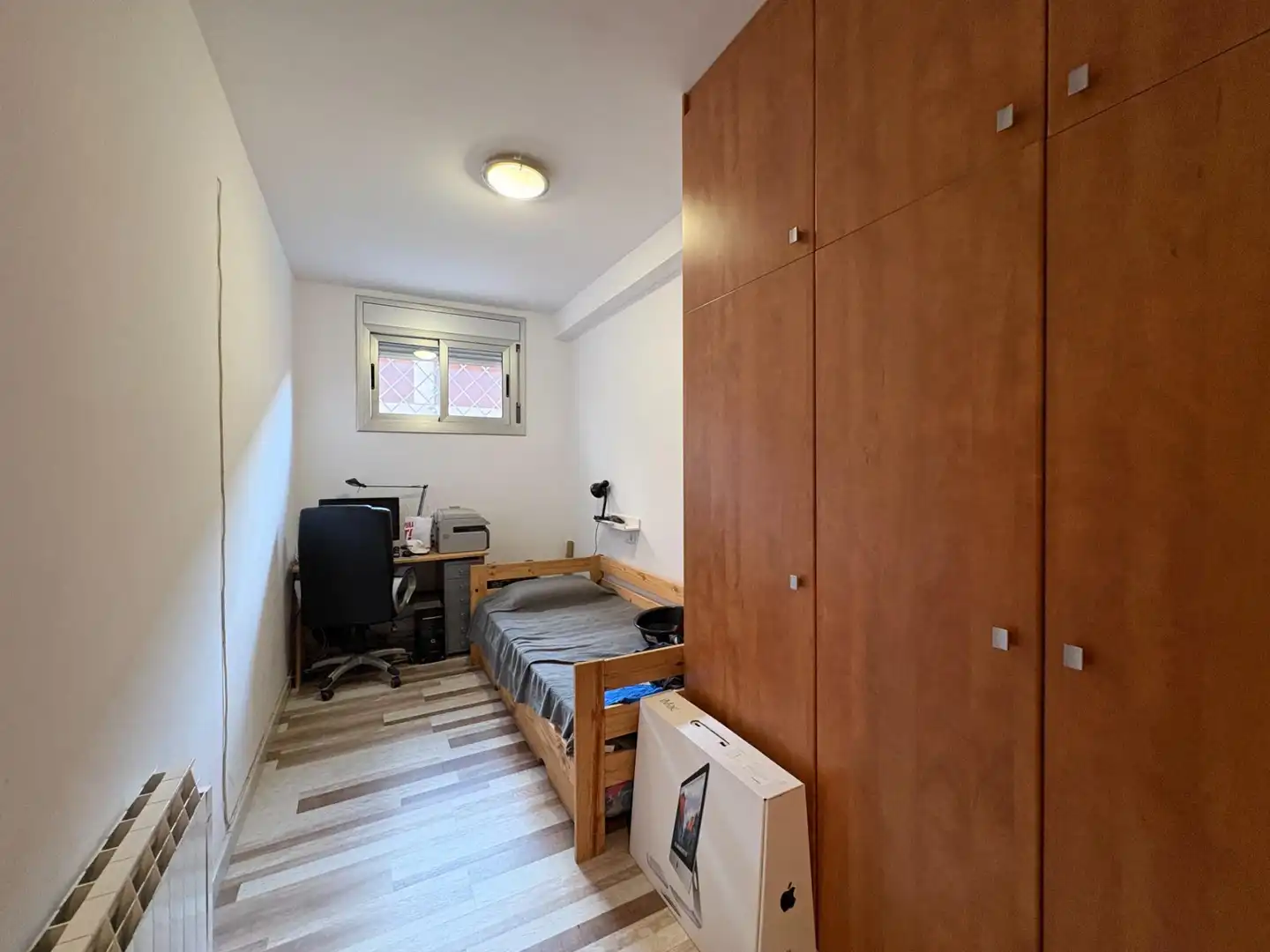 Dormitori de Planta baixa en venda en Barcelona amb Aire condicionat, Calefacció i Parquet