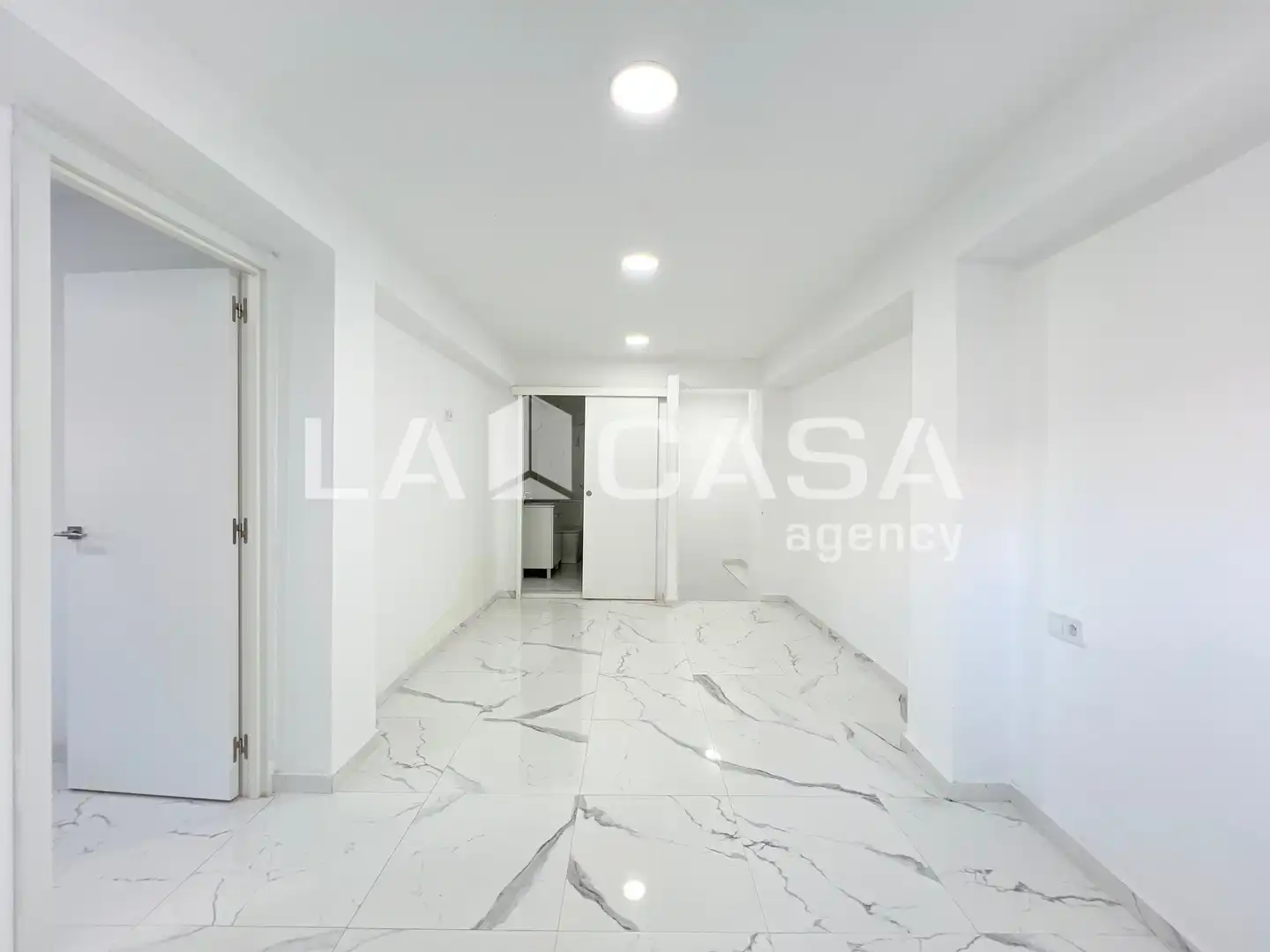 Local en venta en Badalona