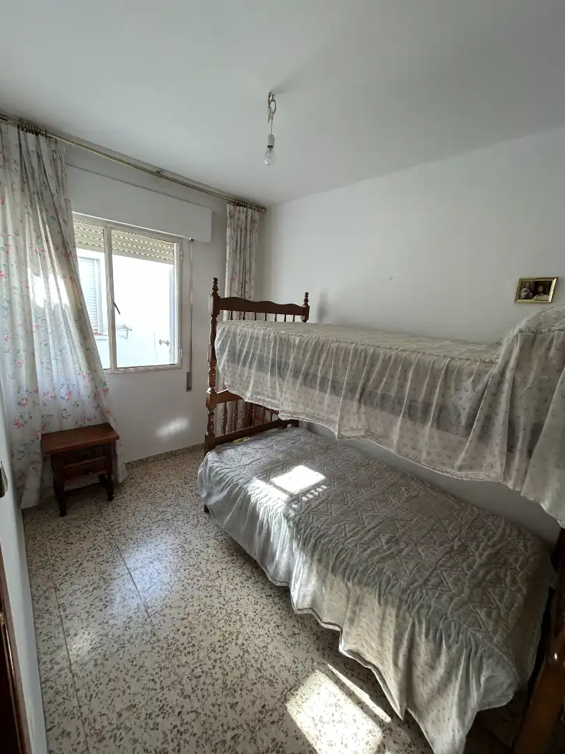 Bedroom of Flat for sale in Vélez-Málaga  with Terrace, Furnished and Oven