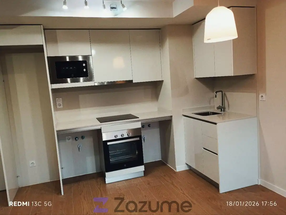 Kitchen of Flat for rent in Valencia  with Air Conditioner, Private garden and Terrace
