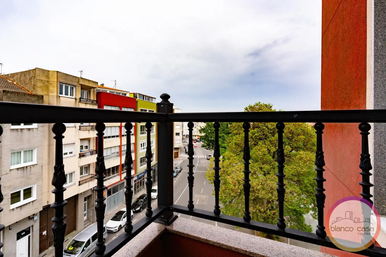 Balcony of Flat for sale in Carballo