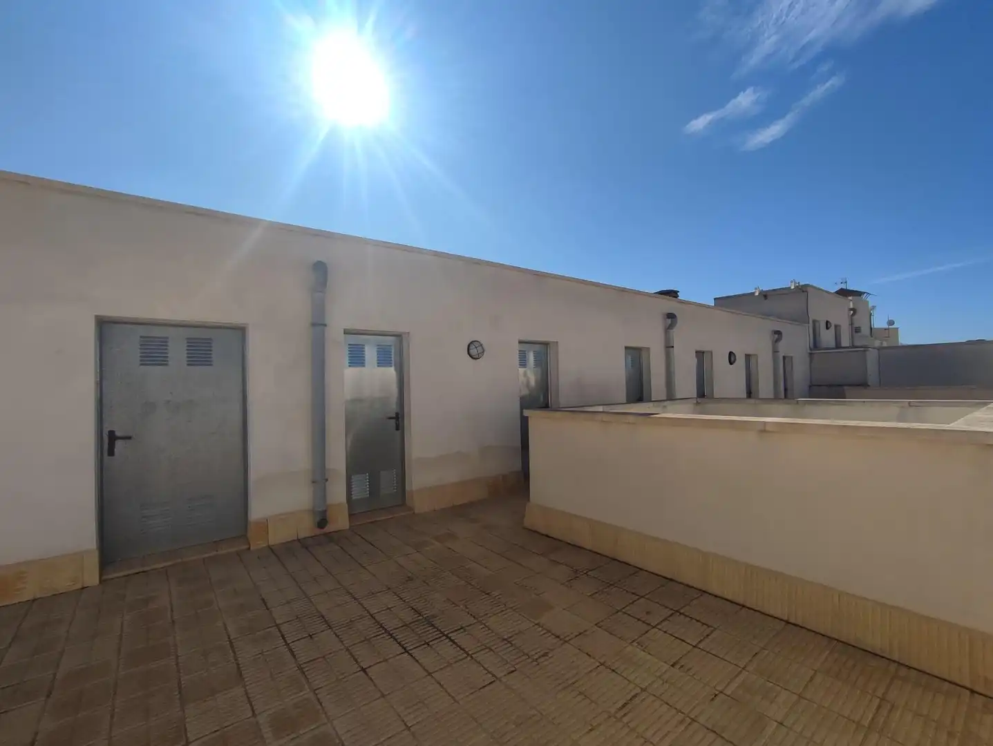 Exterior view of Flat for sale in Sax  with Storage room and Community pool