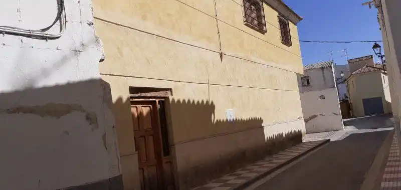 Casa en venda a Guadahortuna, imagen 2