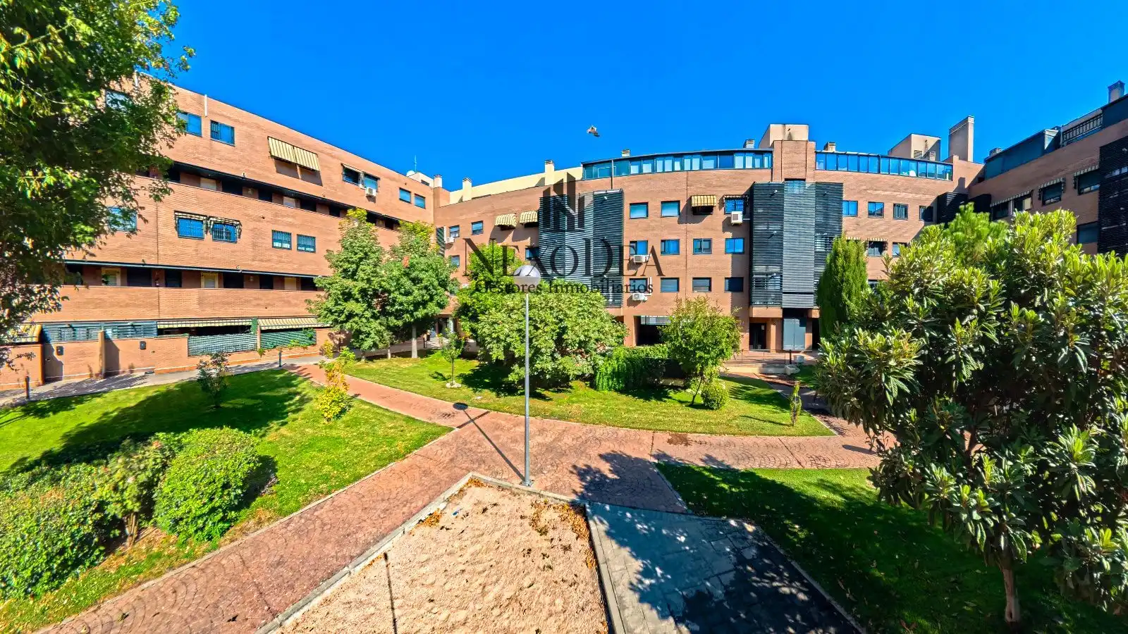 Vista exterior de Piso en venta en Pinto con Aire acondicionado, Terraza y Trastero