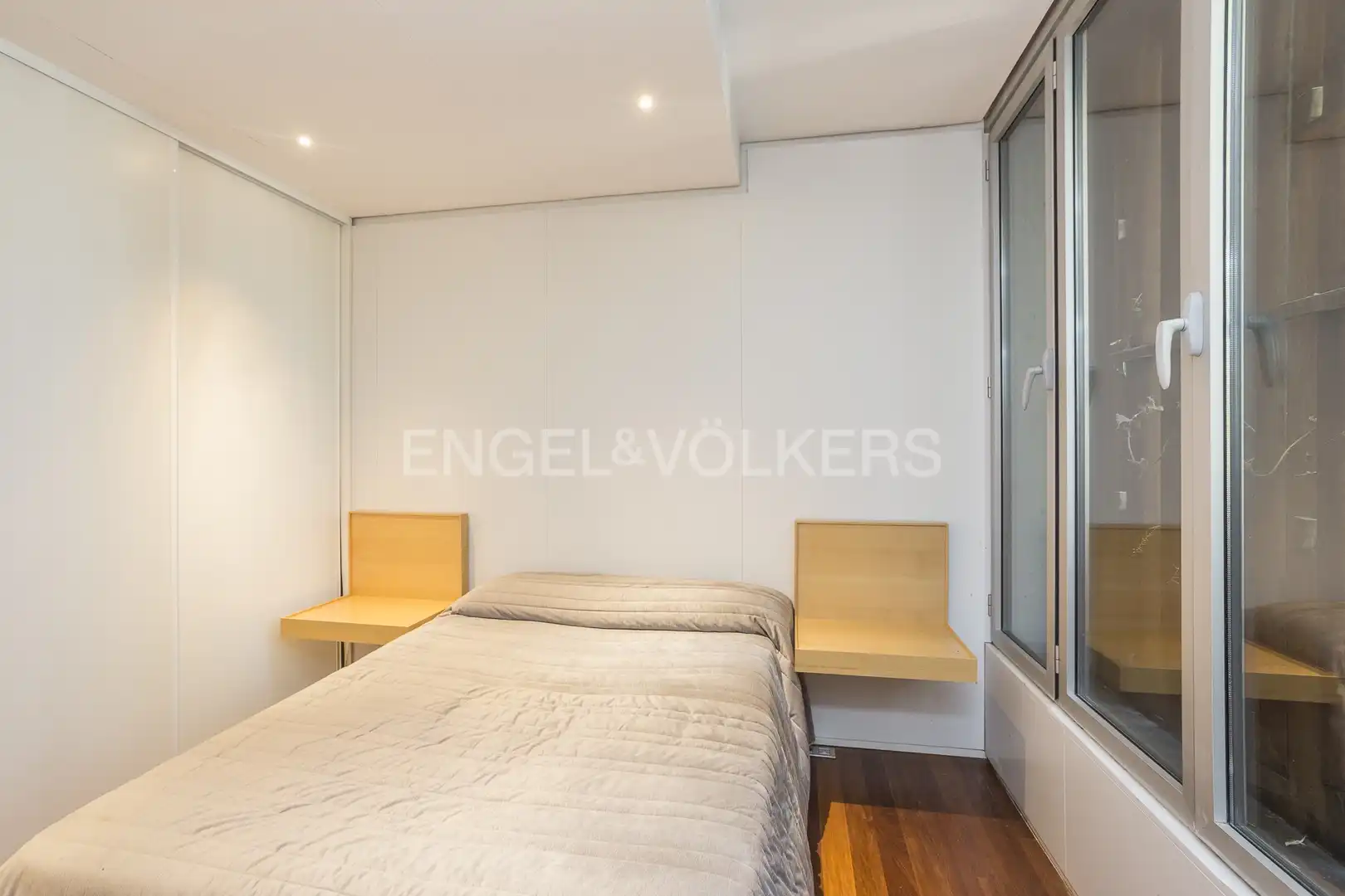 Habitación de Casa o chalet en venta en El Papiol con Aire acondicionado, Calefacción y Jardín privado