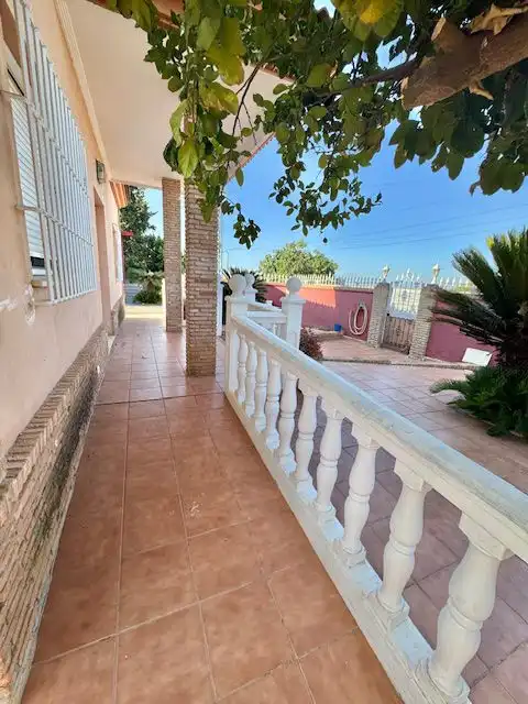 Exterior view of Residential for sale in Sevilla